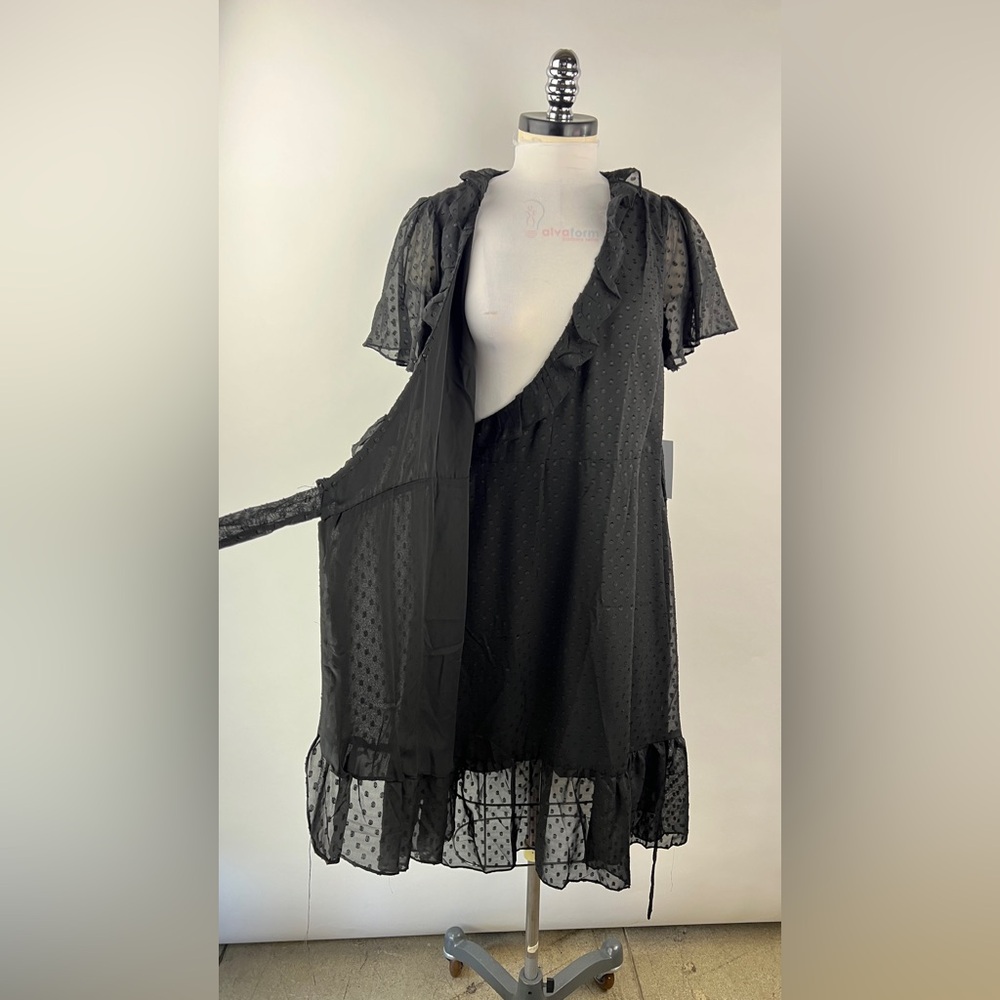 💚 3195. Swiss Dot Ruffled Wrap Midi Dress - Picture 3 of 7